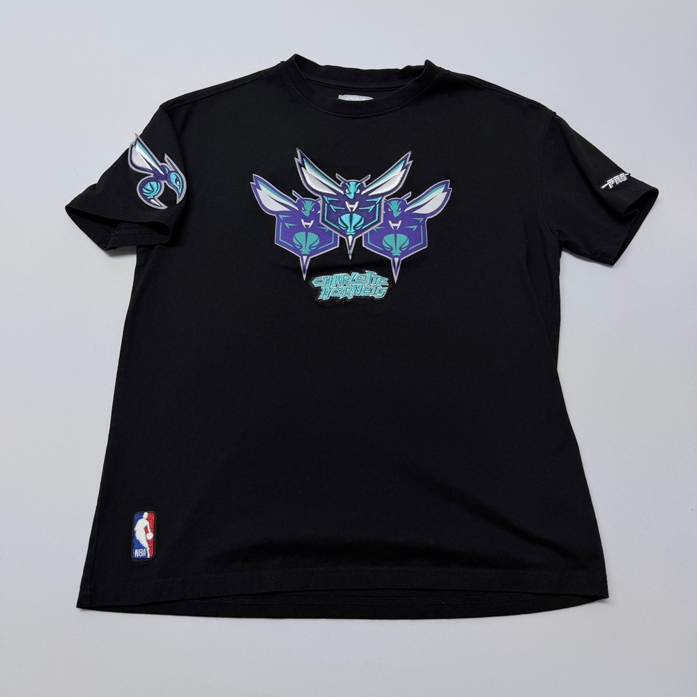Pro Standard Charlote Hornets NBA Black T-Shirt Youth Large 14/16 Chenille Patch